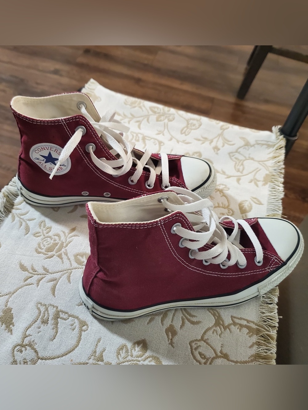 Burgundy Converse Unisex All Star High Top Sneakers, Women Size 7.5 or Men 5.5